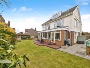 Photo 19- click for photo gallery